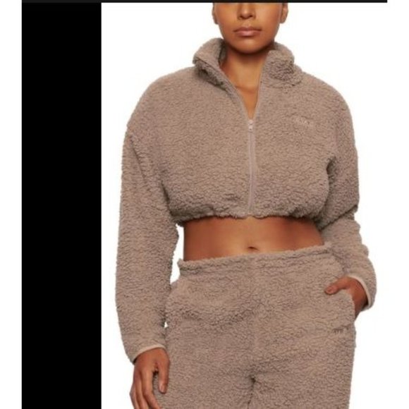NWT-Teddy High Pile Fleece Crop Zip Jacket-3XL-RETAILS: $123 - Picture 1 of 1
